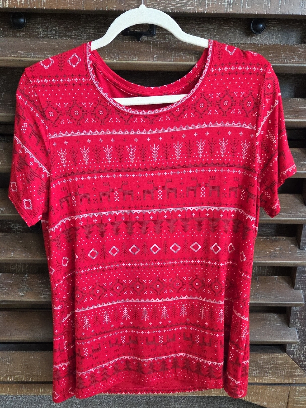 Apt. 9 Red White Christmas Pattern Women's Short-Sleeve Shirt, Size L, LNWOT